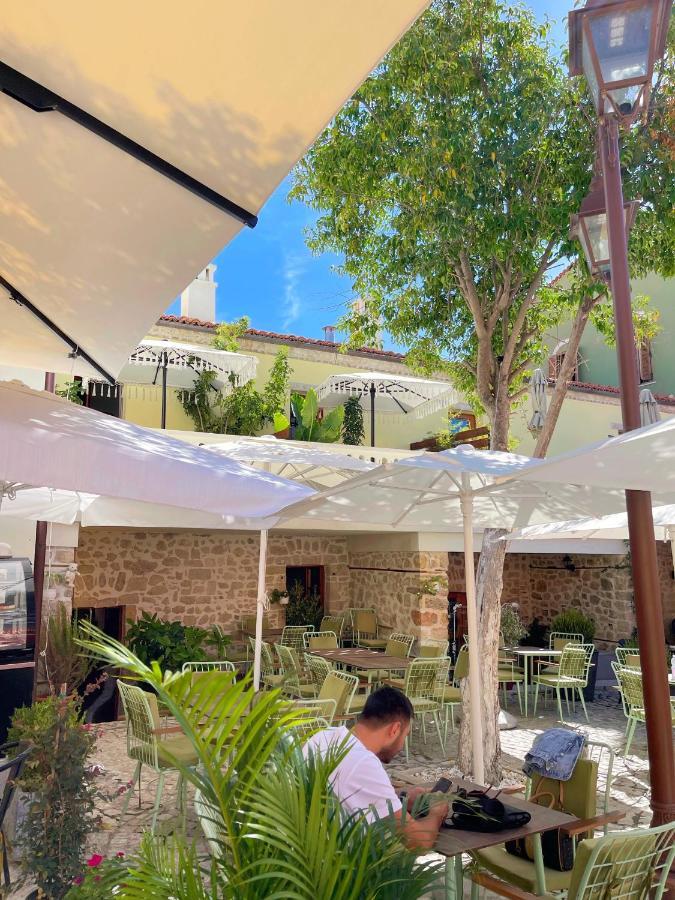 Bohemian Boutique Suites Wlora Zewnętrze zdjęcie